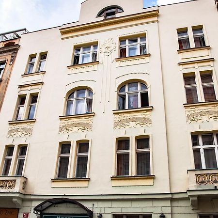 Hotel Sunflower Prague Luaran gambar