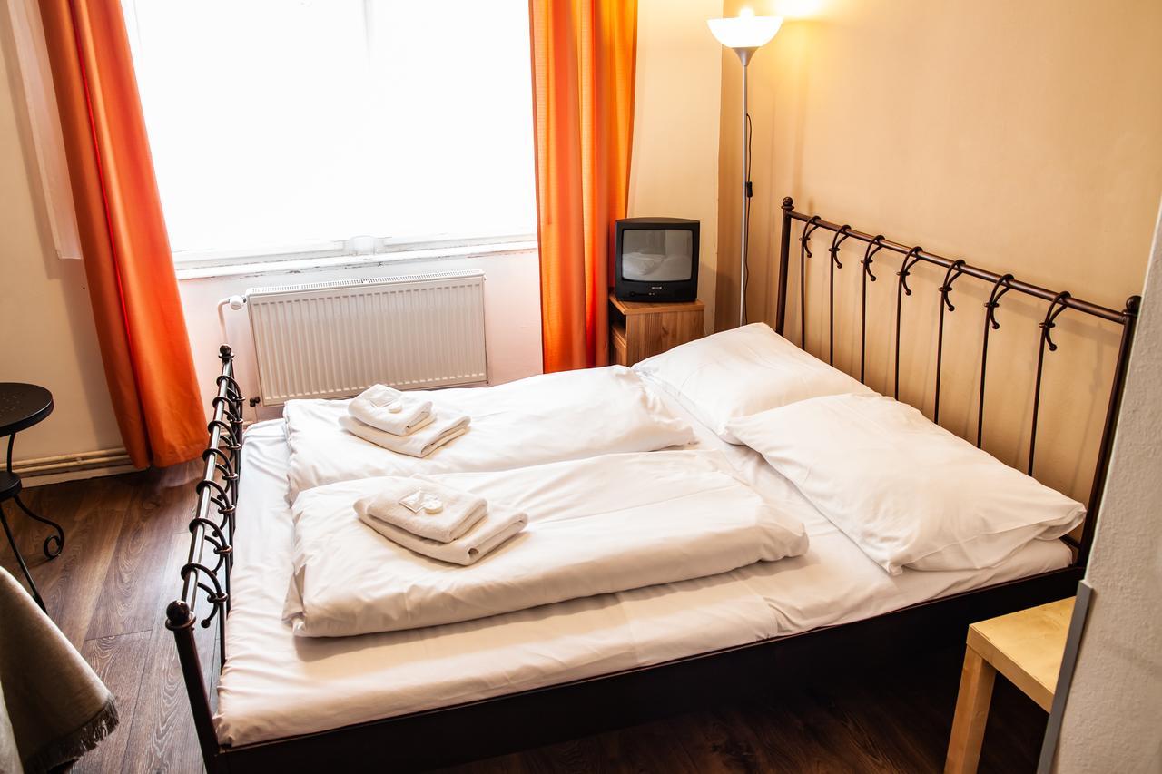 Hotel Sunflower Prague Luaran gambar